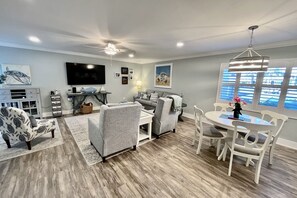 Dining/living area