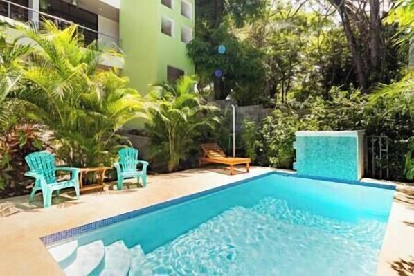 Pool (1)