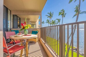 Lauloa 305 Lanai Ocean View