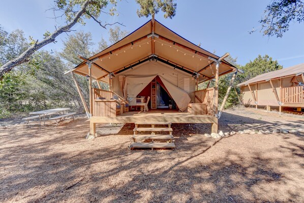 Welcome to Tent 1 at 12Fires Winery