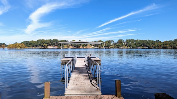 Recently added dock that you can pull your boat up to and tie off for your stay.