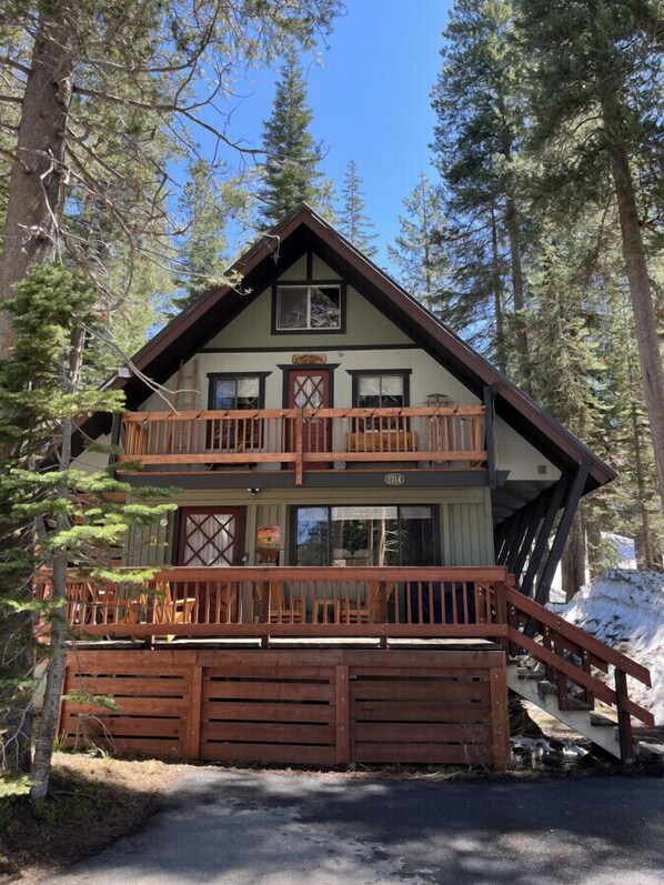 The Hodge Podge Lodge in the summer.