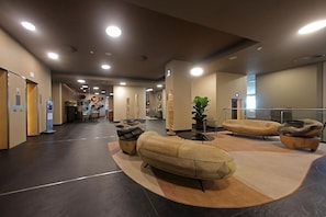 Lobby.