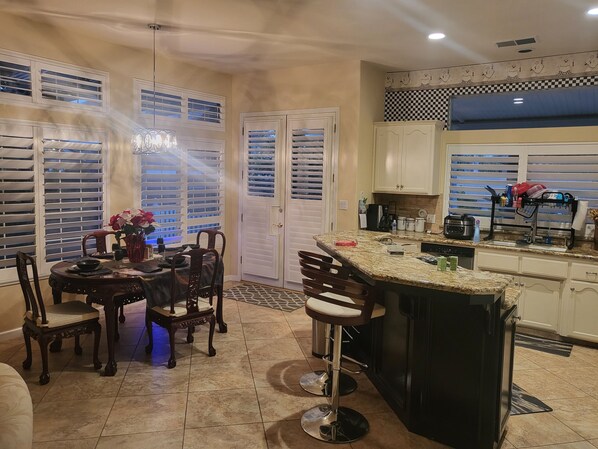 Private kitchen