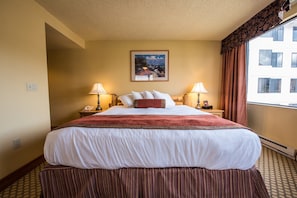 Sink into the cozy bedding - if you have a bedding preference, please let us know!
