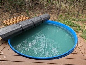 Stock tank pool