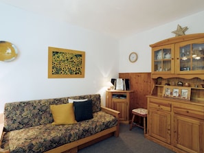 Möbel, Bilderrahmen, Couch, Azurblau, Holz, Fussboden, Cabinetry, Wohnzimmer, Flooring, Schublade