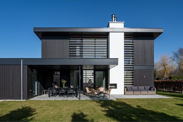 Holiday Home Exterior [summer]
