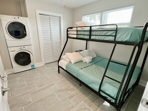 2nd bedroom with bunk beds-single over full.