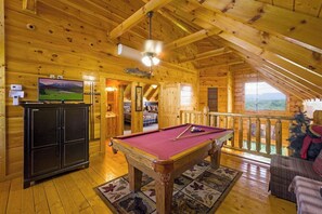 Spielezimmer