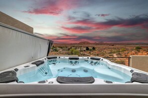 Bain à remous extérieur