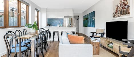 Artscape - Bondi Beach Villa