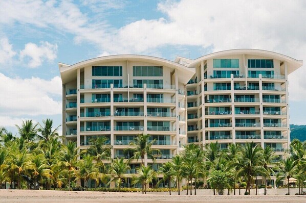 Contemporary Build - from the Ocean