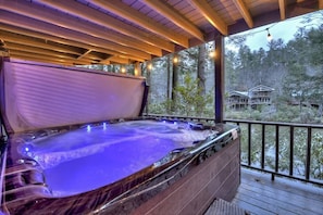 Bain à remous extérieur