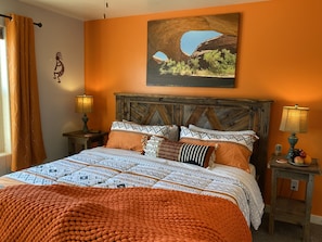 1st master suite, King size bed, attached bathroom