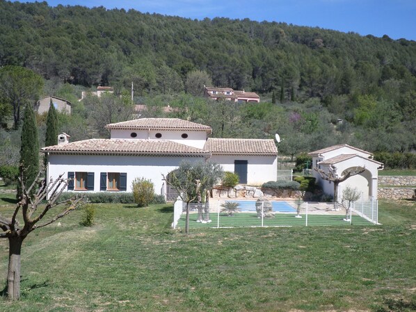 la bastide blanche.