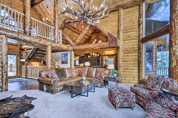 Duck Creek Village Vacation Rental | 5BR | 4.5BA | 5,361 Sq Ft | Stairs Required