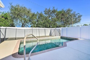 Private Outdoor Pool | Optional Nightly Pool Heat Fee