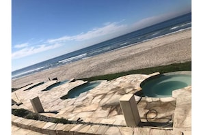 some of the 7 hottubs.