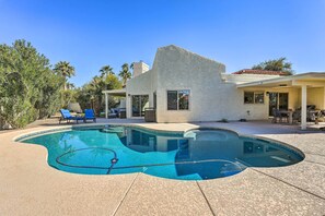 Private Backyard | Outdoor Entertainment Areas