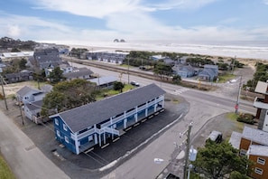 The Inn at Rockaway Beach is located right on the iconic Oregon Coast Highway just a short walk from the beach.
