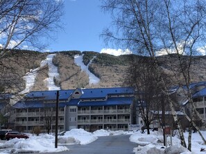 Lodge's Main Entrance with Loon South Peak trails