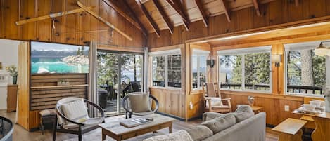 Living Room: Treehouse Tahoe Cabin with Private Hot Tub