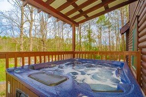 Bain à remous extérieur