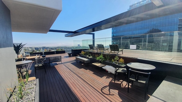 2907 Luxury Sky Retreat 1