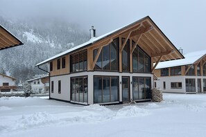 Holiday Home Exterior [winter]