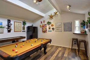 Spielezimmer