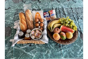 Typical breakfast hamper supplied on check in: