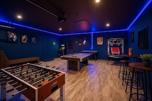 Spielezimmer