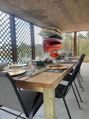 Outdoor dining