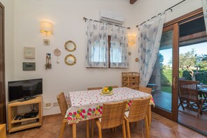 Living and dining room