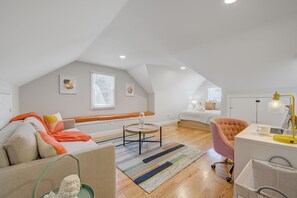 Hang out in colorful, top-floor second bedroom.