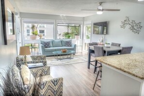 Arcadian Dunes 08-229 Living Area