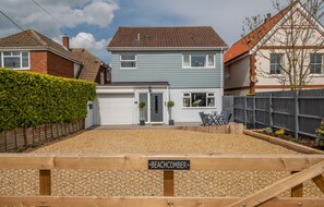 Beachcomber, Holme-next-the-Sea: A coastal home from home