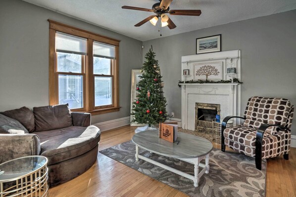 Saint Paul Vacation Rental | 3BR | 1.5BA | 1,820 Sq Ft | Stairs Required