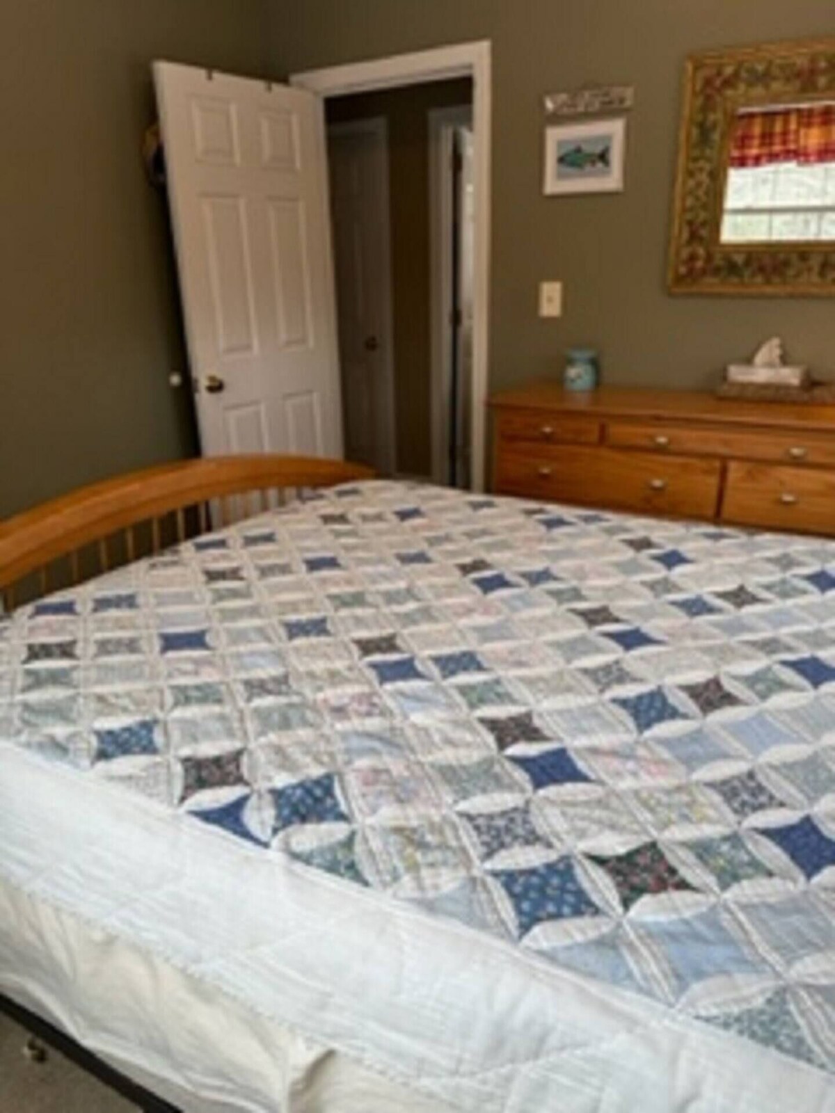 Happy Ours! 3BR 1.5 Bath