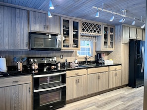 Fully stocked Kitchen