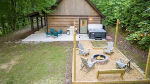 Outdoor Entertainment Area
