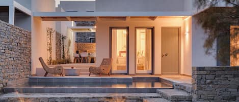 Beautiful Beachfront Villa | Villa Summer | 3 Bedrooms | Astonishing Sea Views & Private Pool | Drios