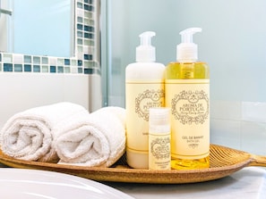 Ăquipements de salle de bain