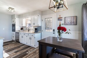 Kitchen and breakfast nook