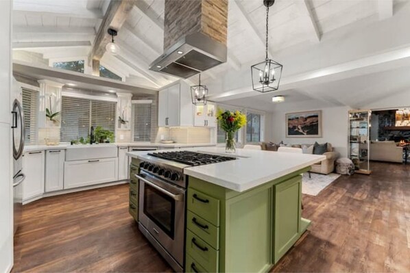 Large Designer Kitchen