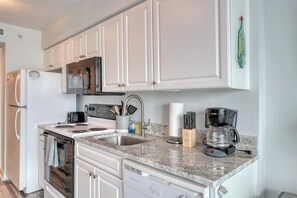 Remodeled kitchen and granite countertops