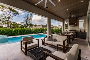 Lanai, Motorized Screens, BBQ, Pool, Outdoor Living and Dining