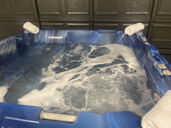 Bain à remous intérieur