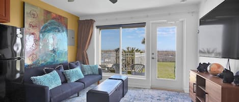 Picture window and door with beach and pool views!